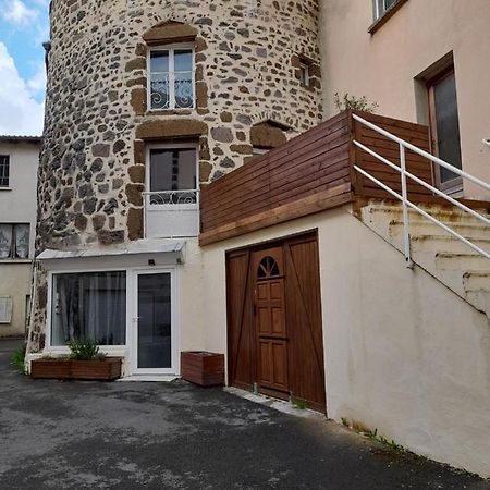 Appartement Tour médiévale de l'an mille à Loudes Extérieur photo